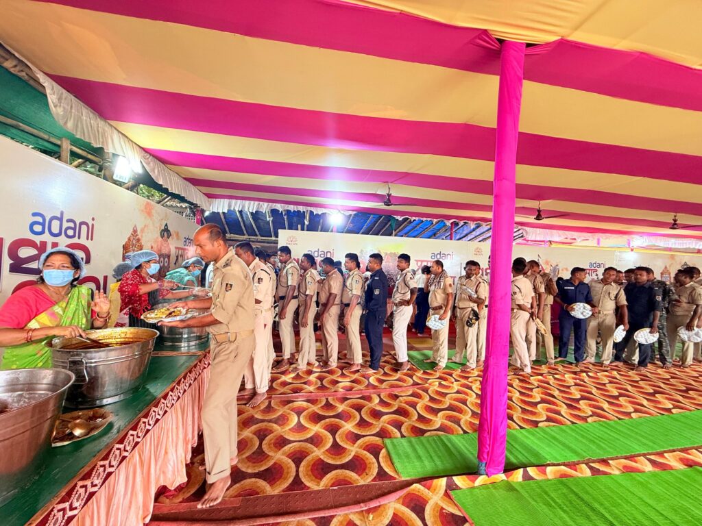 A Meal of Gratitude: Adani Group’s Seva Nourishes Puri’s Silent Guardians