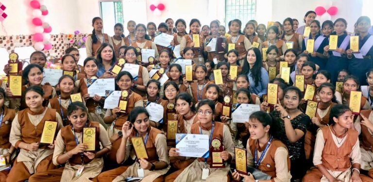 Vedanta Aluminium’s Mission ABHIPSA Felicitates Top Performing Students in Jharsuguda